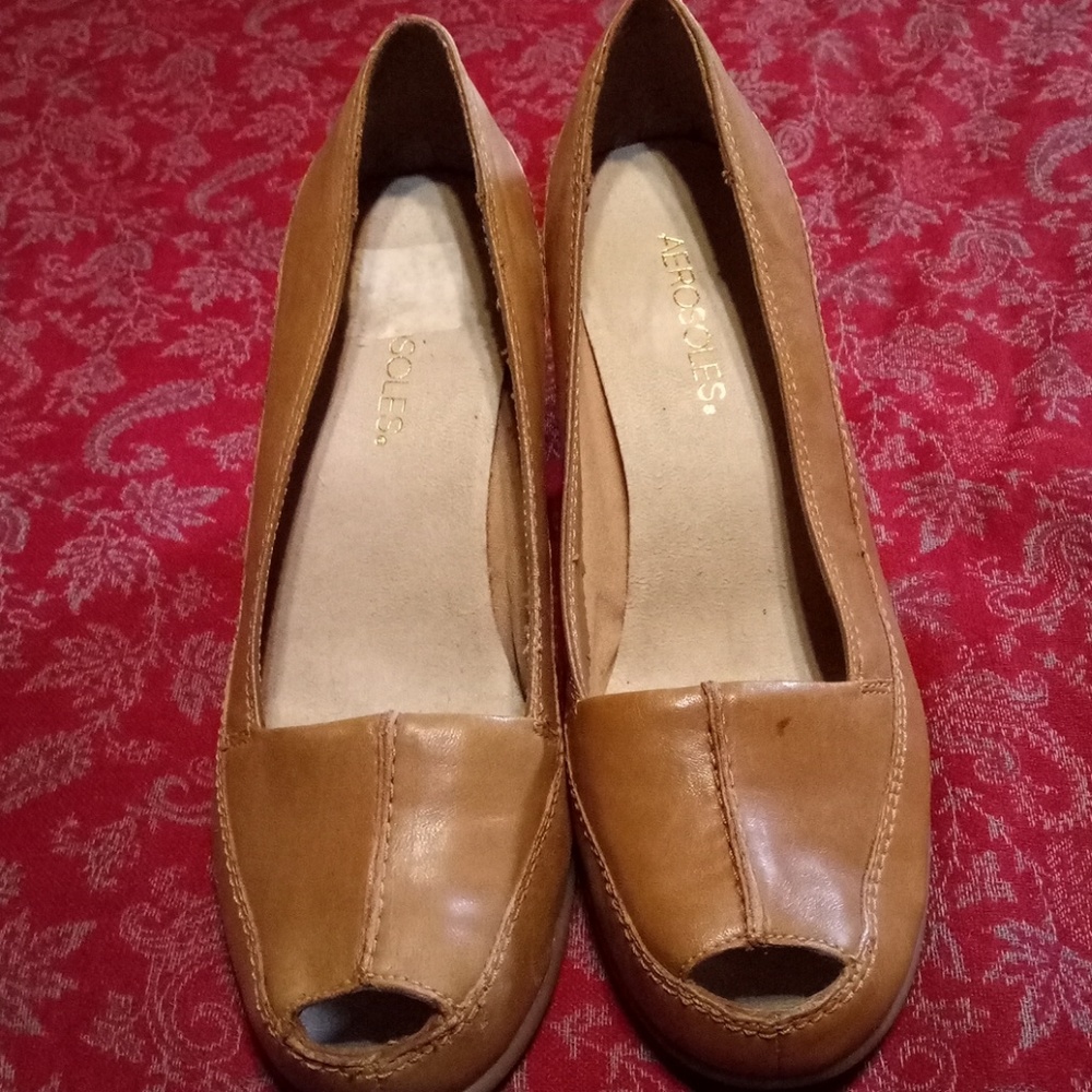Aerosoles Ladies Wedge Peep Toe Slip on